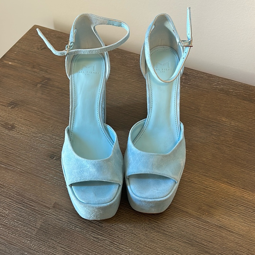 Marc Fisher Baby Blue Platform Heels Size 7